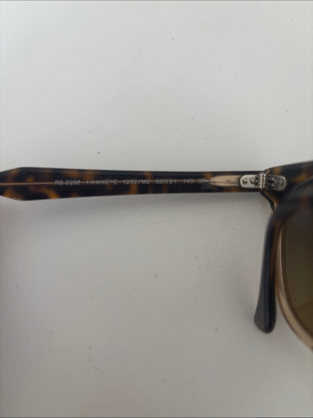 Ray-Ban Women’s Polarized Hawkeye Tortoiseshell Brown Gradient Round Sunglasses - Picture 5 of 6